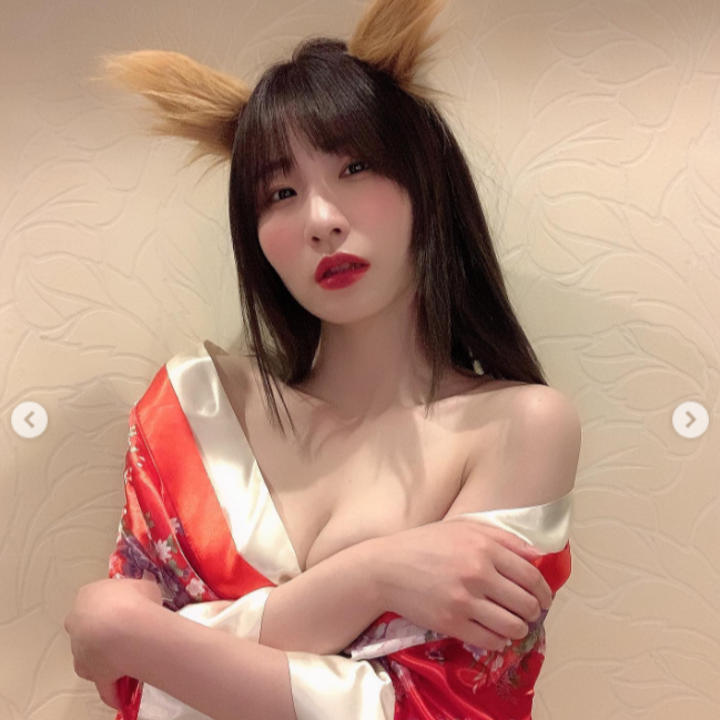 AV女優Nia遭質疑混血身分造假,曬出中華民國護照反擊。(圖/翻攝Nia IG)